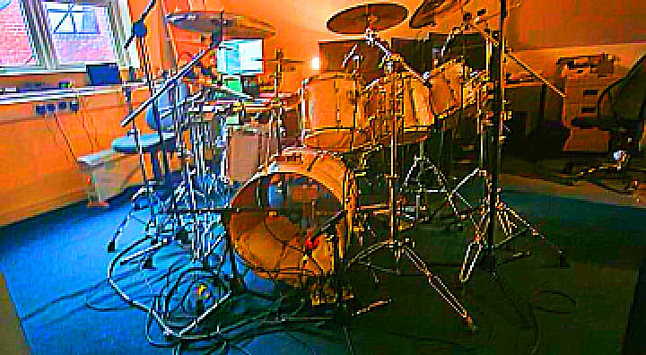 Drums